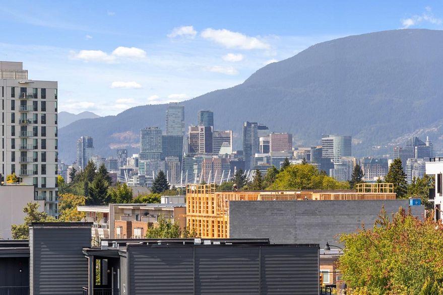 505 4028 Knight Street