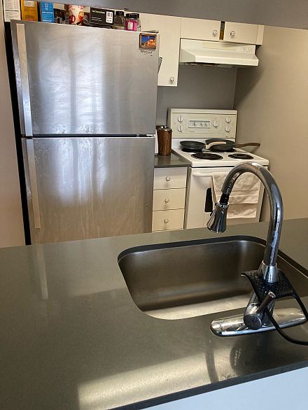 2402 1188 Howe Street