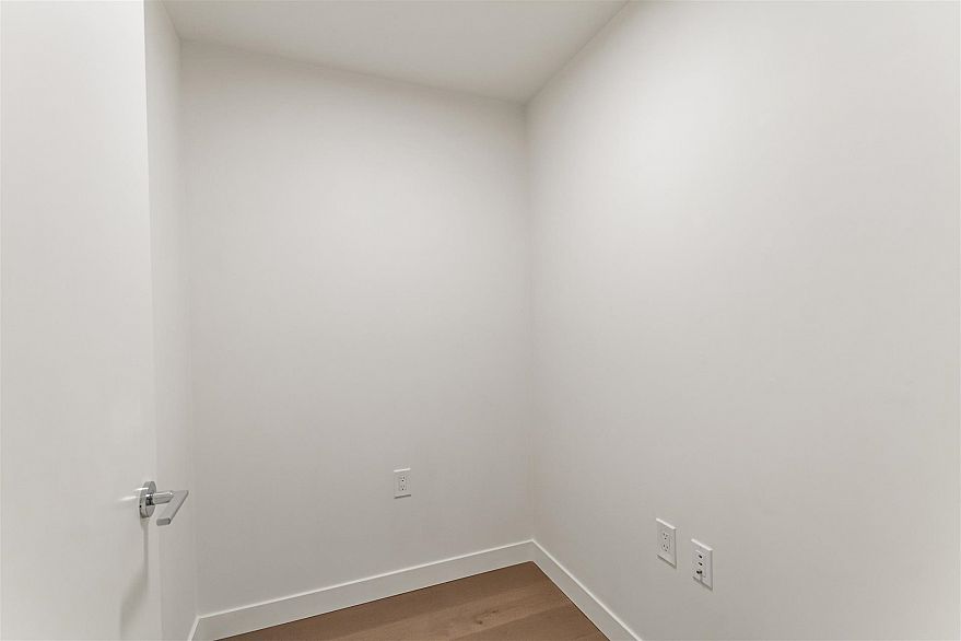 108 5189 Cambie Street