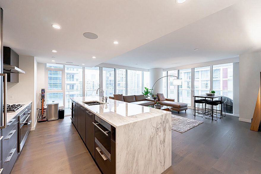 1502 1335 Howe Street