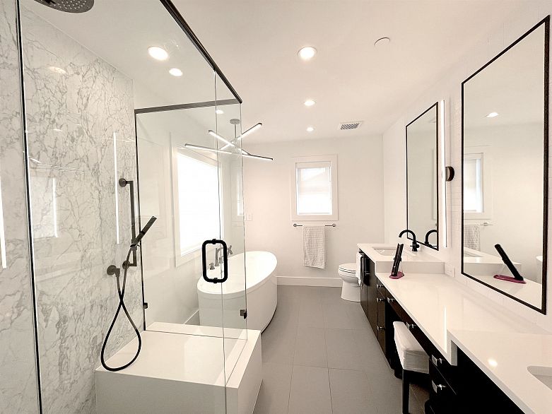 1633 SE Marine Drive