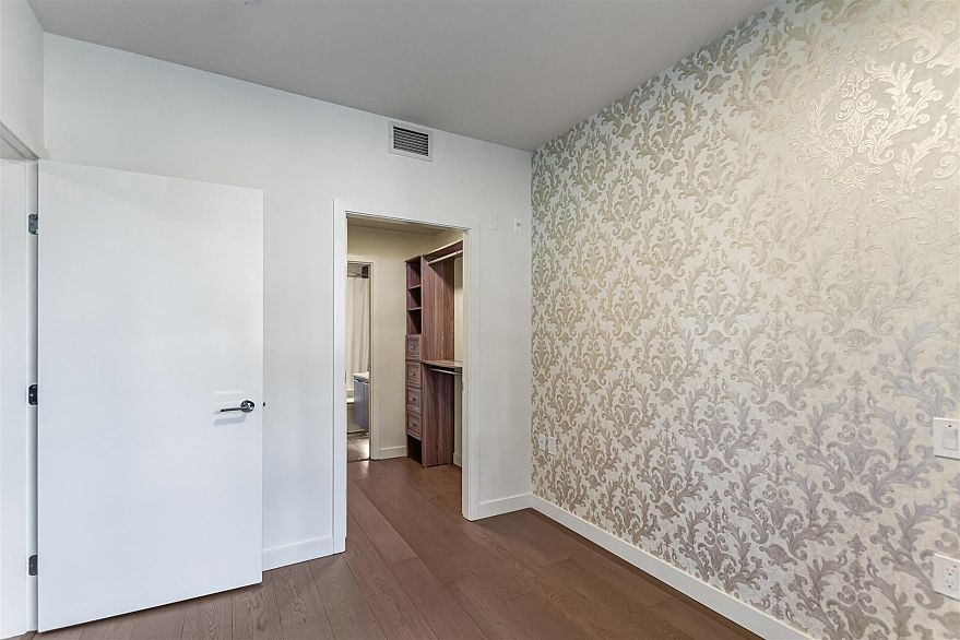 108 5189 Cambie Street