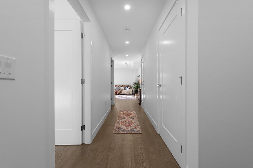 106 477 W 59th Avenue