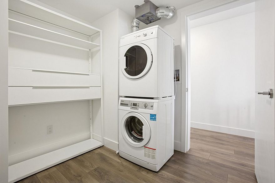 607 1788 Columbia Street