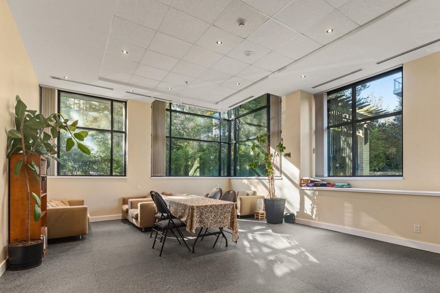 403 1003 Burnaby Street