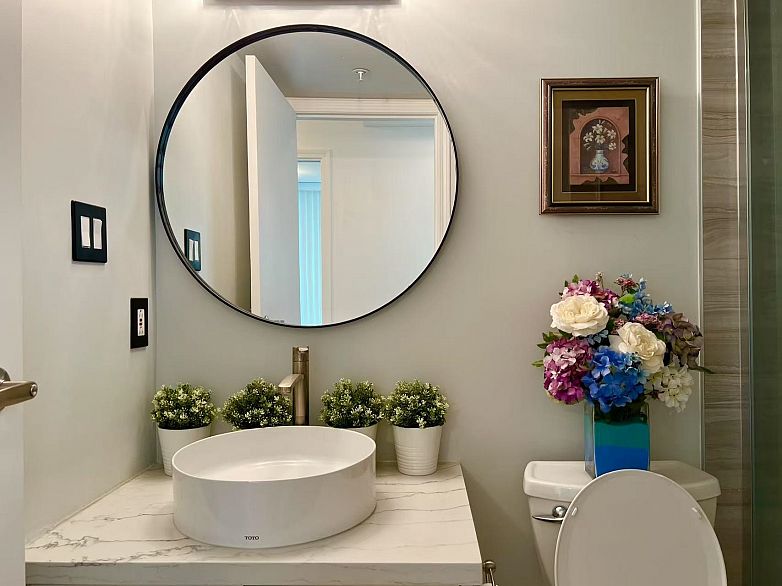 1706 1238 Melville Street