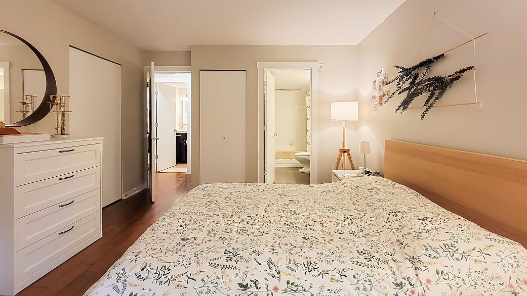 214 3038 Kent Avenue South E