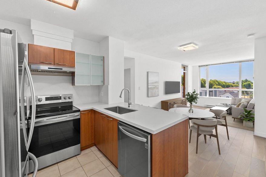 505 4028 Knight Street