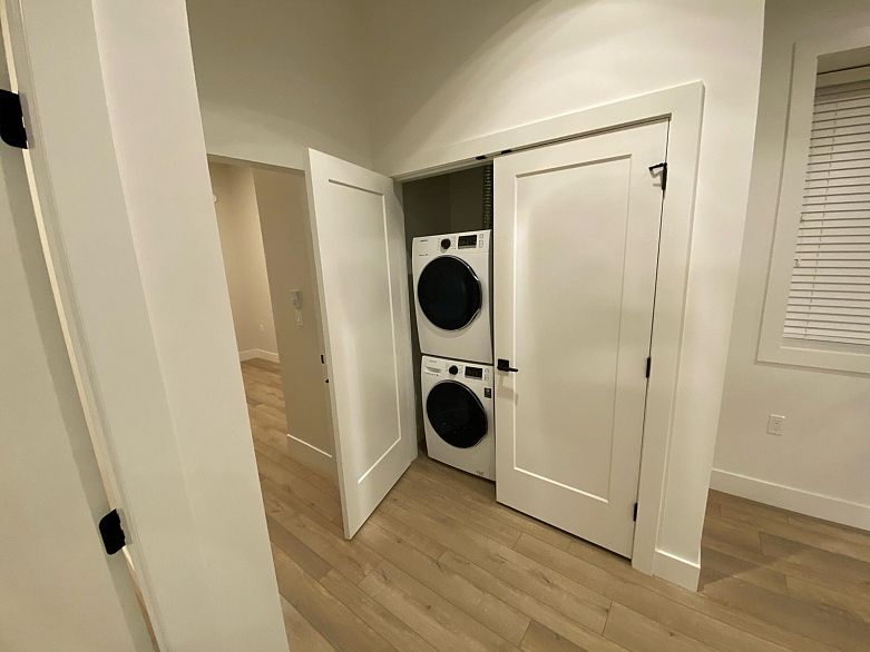 1633 SE Marine Drive