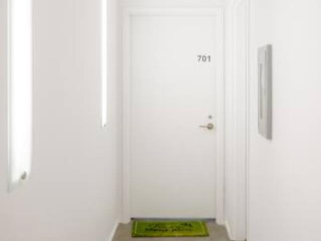 701 219 E Georgia Street