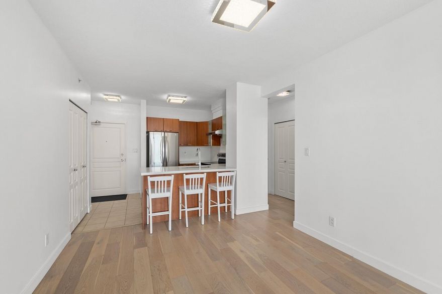 505 4028 Knight Street