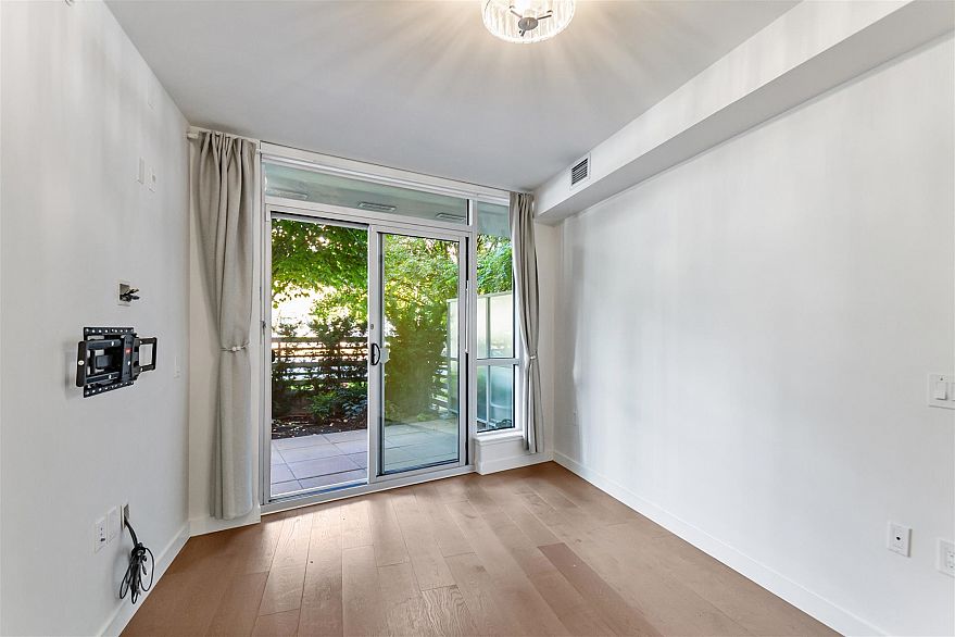 108 5189 Cambie Street