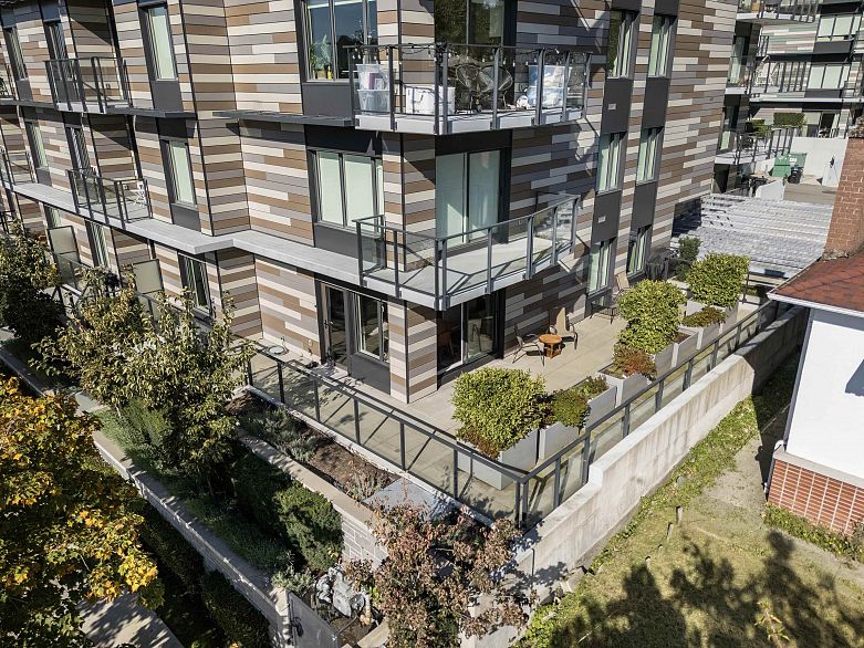 106 477 W 59th Avenue