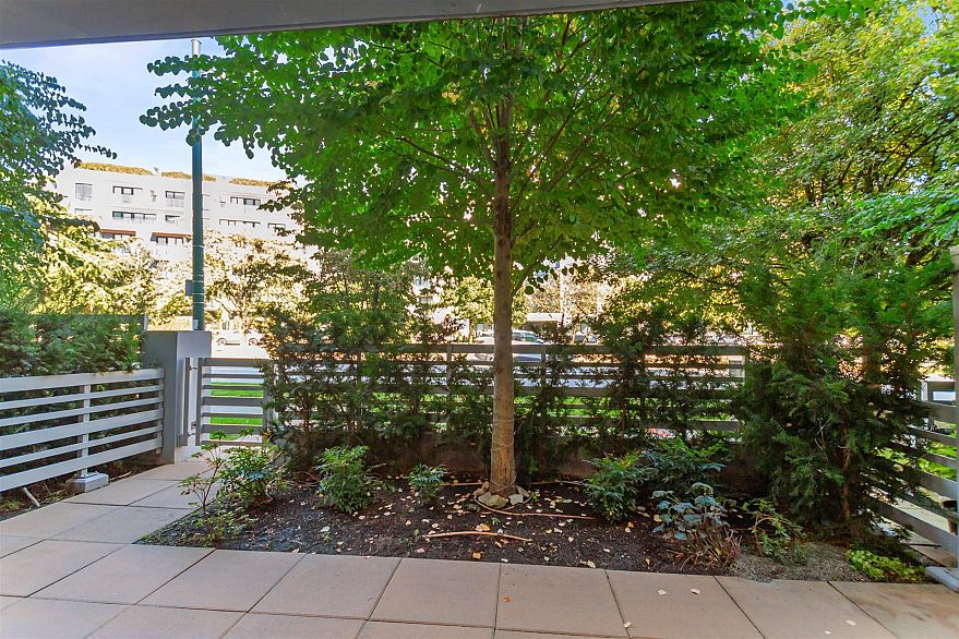 108 5189 Cambie Street