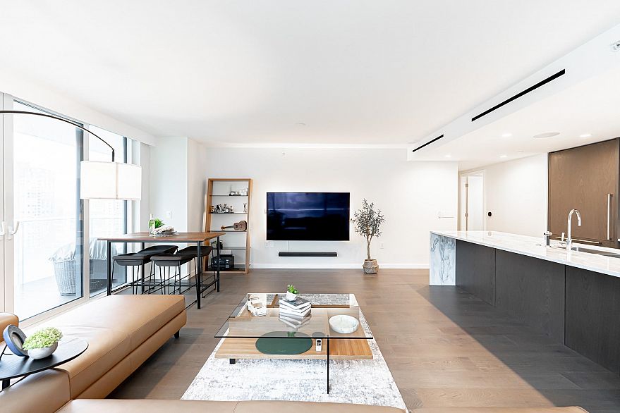 1502 1335 Howe Street