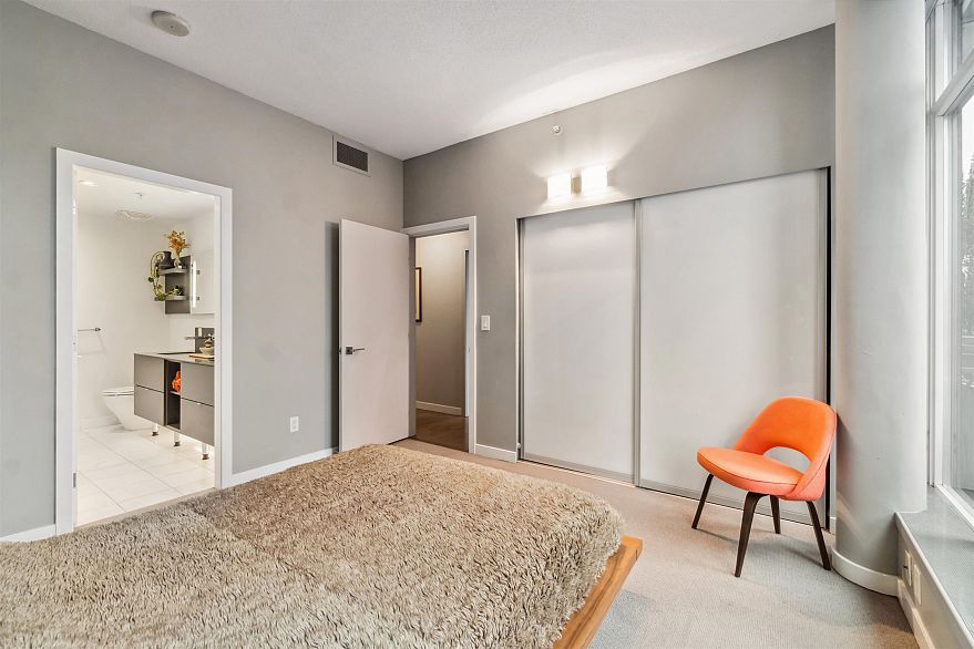 1601 1252 Hornby Street