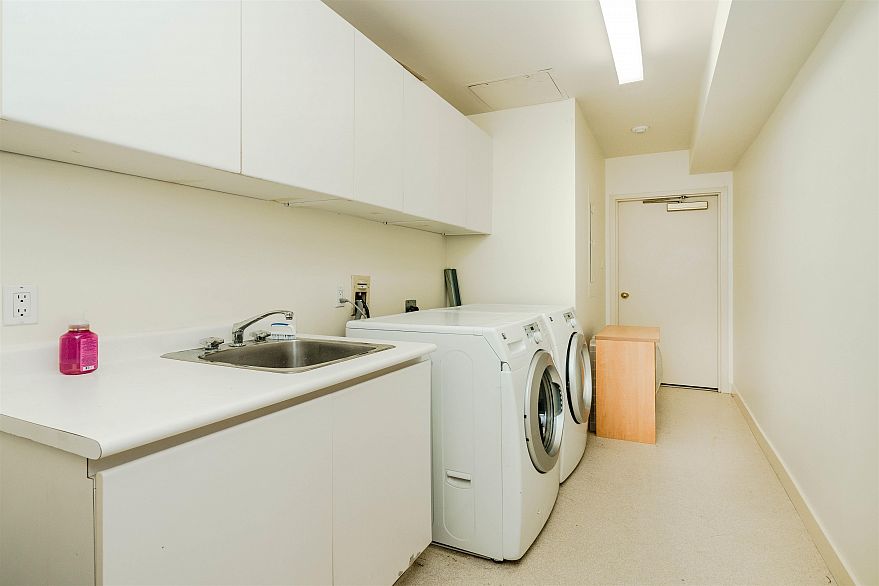 10A 1500 Alberni Street