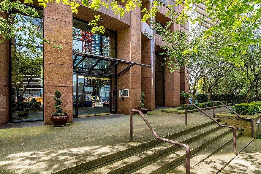 10A 1500 Alberni Street