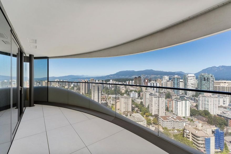 2406 1033 Nelson Street