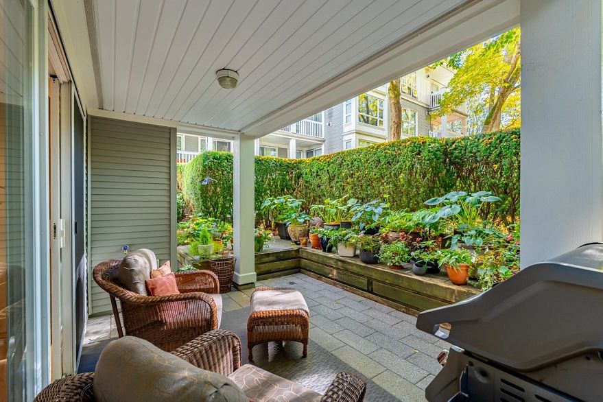 101 1858 W 5th Avenue