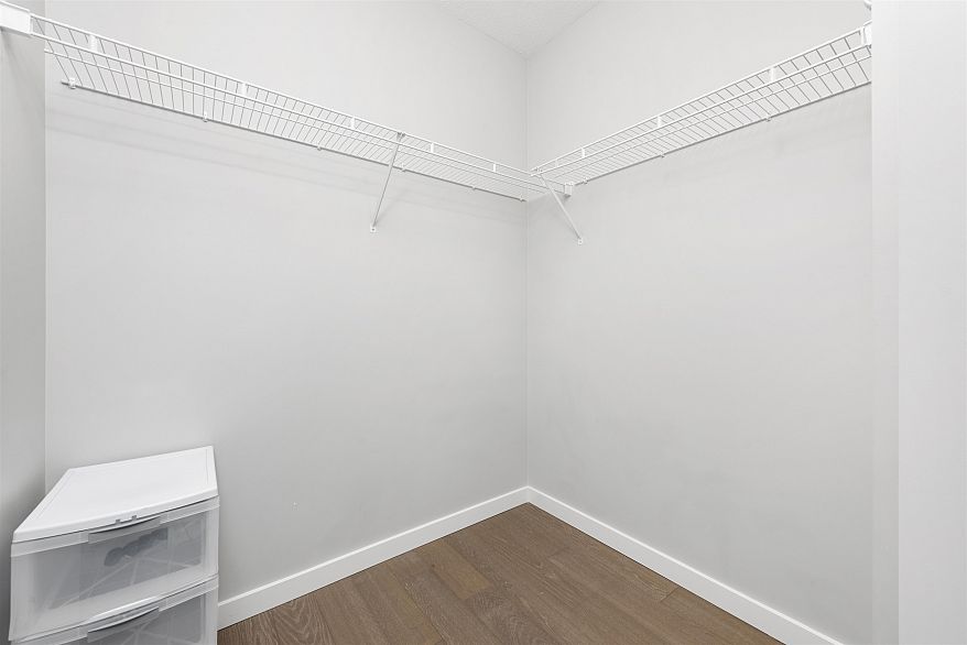 309 2888 Cambie Street