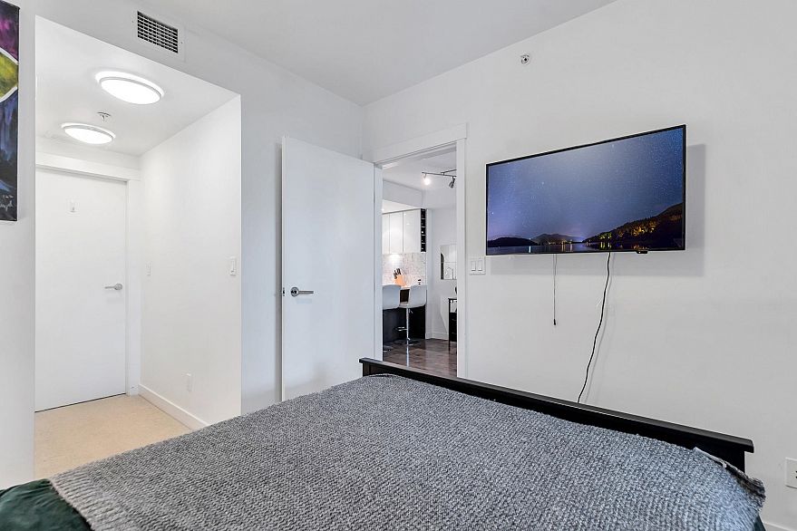 312 110 Switchmen Street