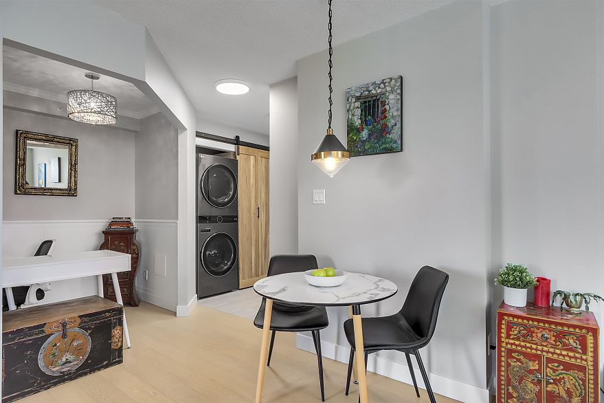 1102 501 Pacific Street