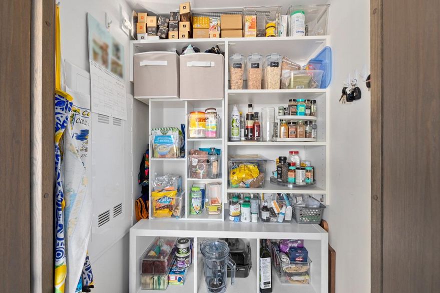 201 499 Pacific Street