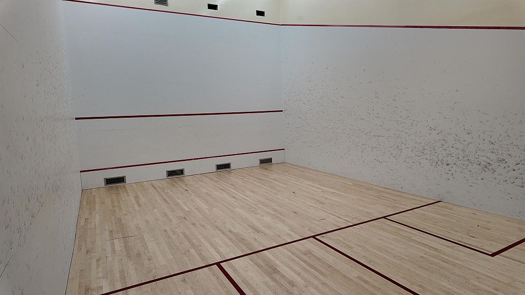 2103 907 Beach Avenue