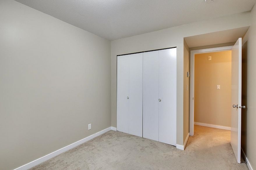 3380 Marquette Crescent