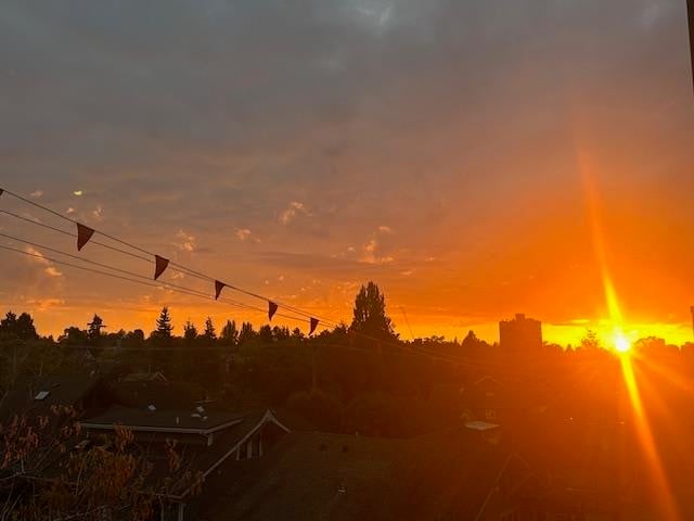 PH20 2150 E Hastings Street