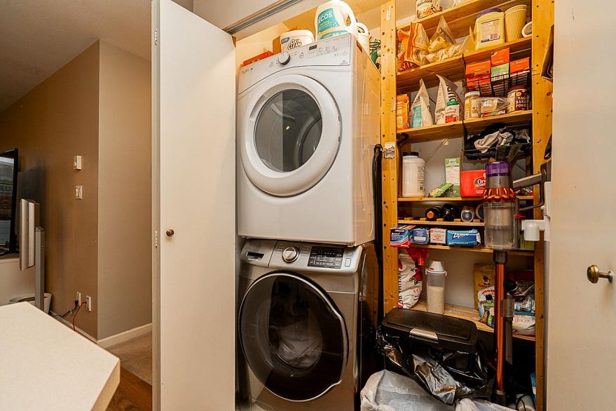 807-488 Helmcken Street