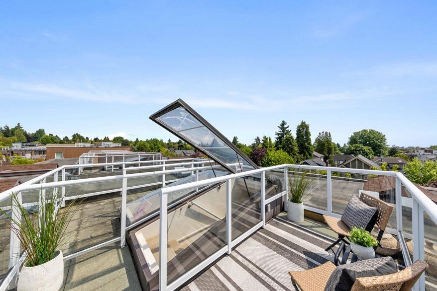 361 5790 East Boulevard