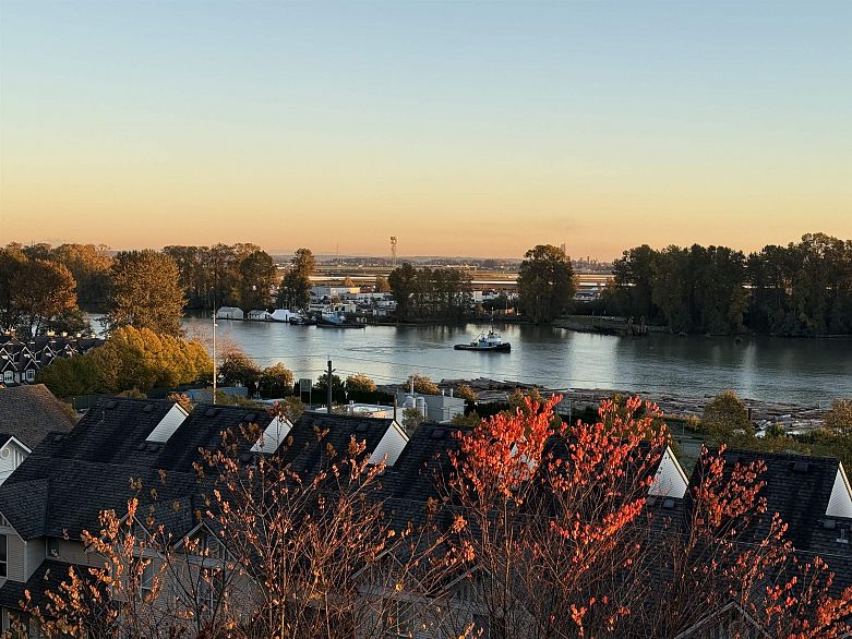 705 2733 Chandlery Place