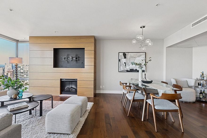 3309 1111 Alberni Street