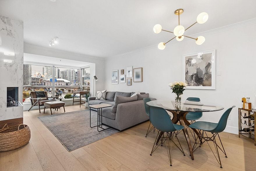 507 125 Milross Avenue