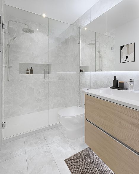 206 788 W 39th Avenue