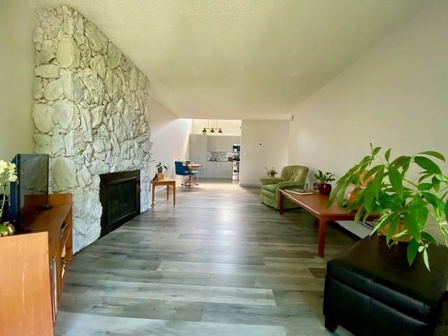 309 550 E 6th Avenue