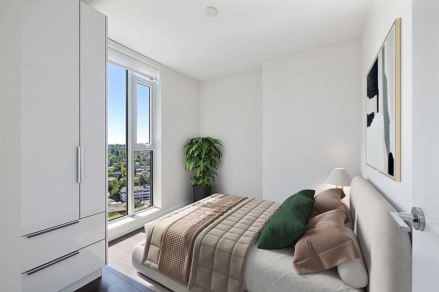 2209 285 E 10th Avenue