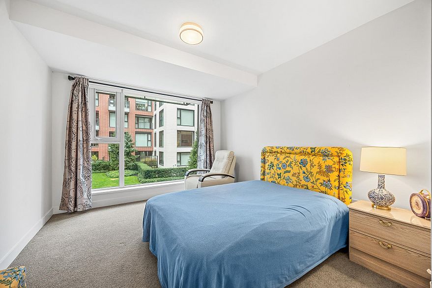 305 1571 W 57th Avenue