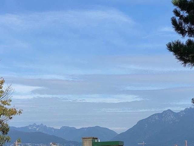 309 550 E 6th Avenue