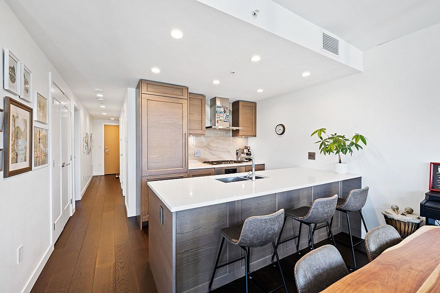 1603 5629 Birney Avenue