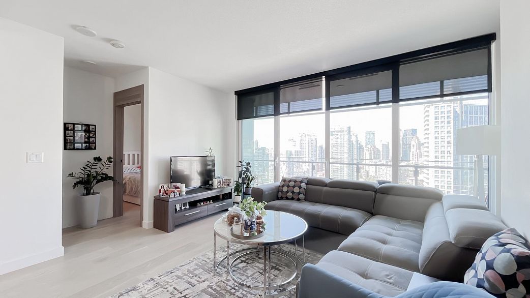 2220 89 Nelson Street