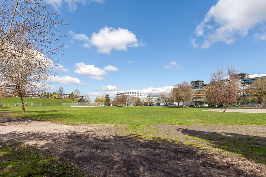 102 2234 Prince Albert Street