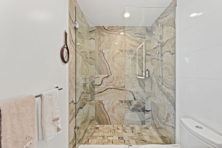 1603 5629 Birney Avenue