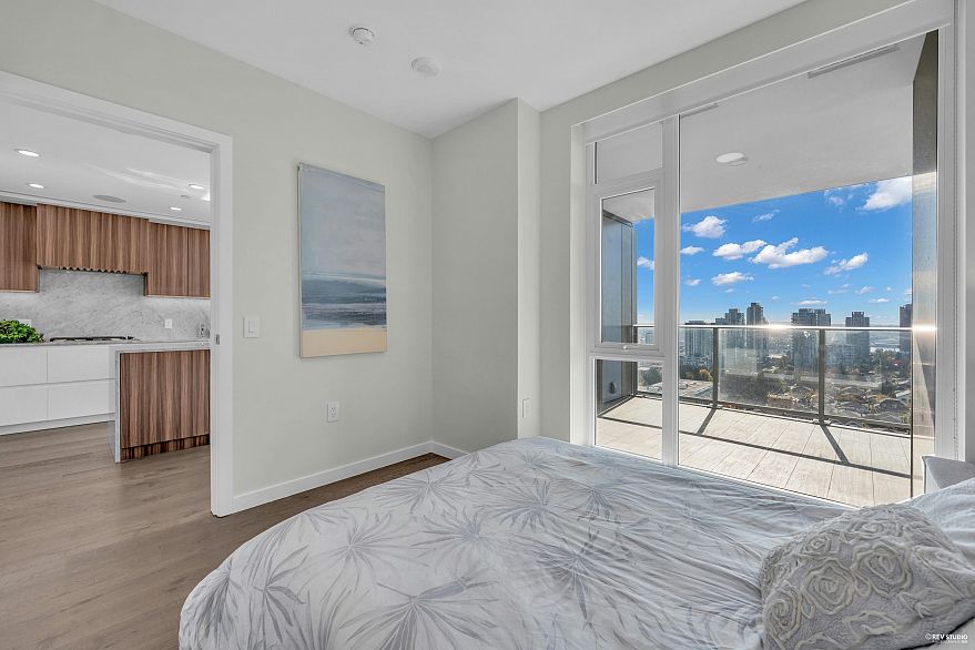 1504 7418 Paulson Street