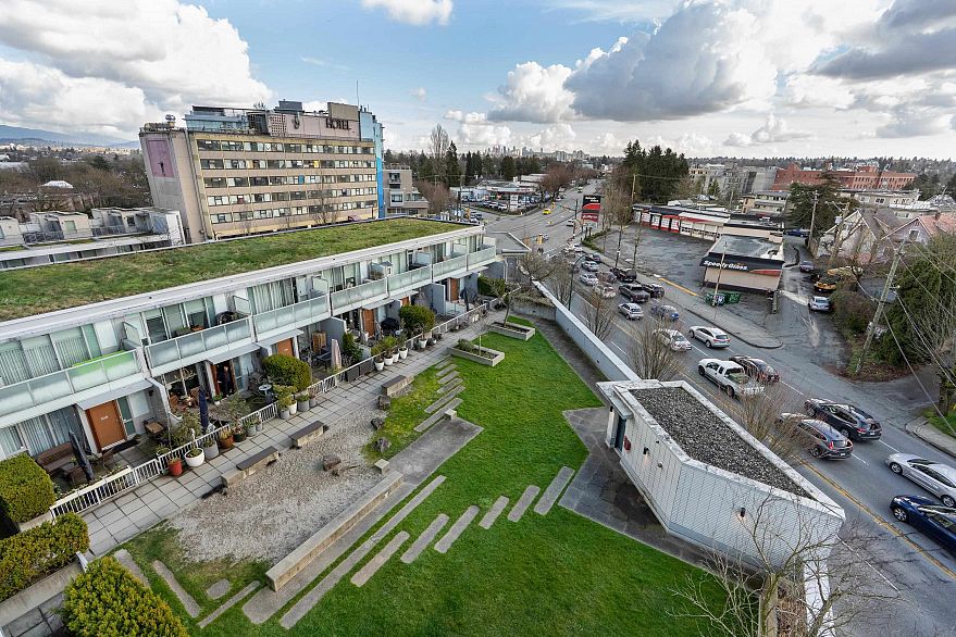 709 2770 Sophia Street