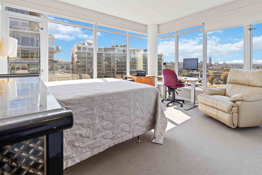 1402 181 W 1st Avenue