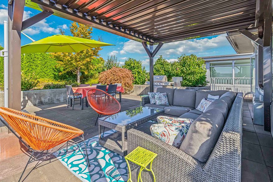 1402 181 W 1st Avenue