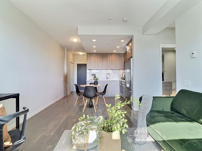 506 3289 Riverwalk Avenue